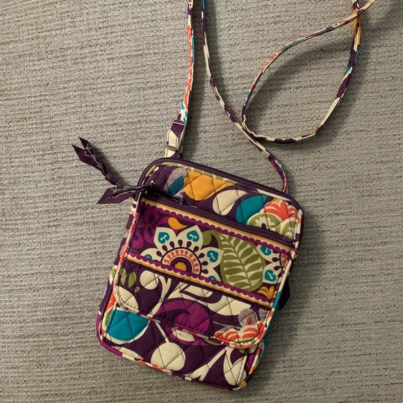 Vera Bradley crossbody - Picture 4 of 13
